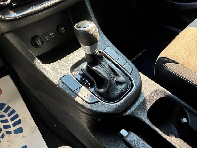 2020 Hyundai Elantra GT Base