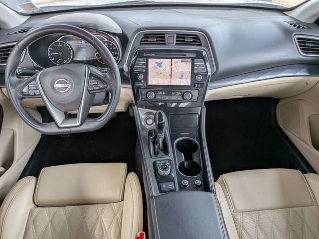 2023 Nissan Maxima Platinum
