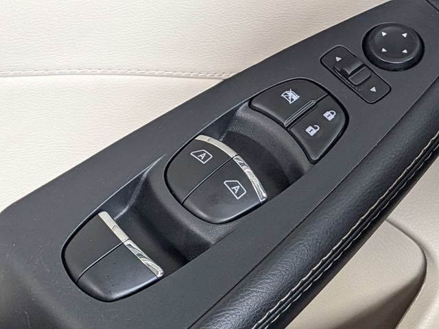 2023 Nissan Maxima Platinum