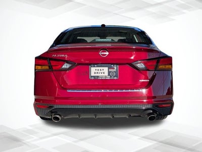 2023 Nissan Altima 2.0 SR