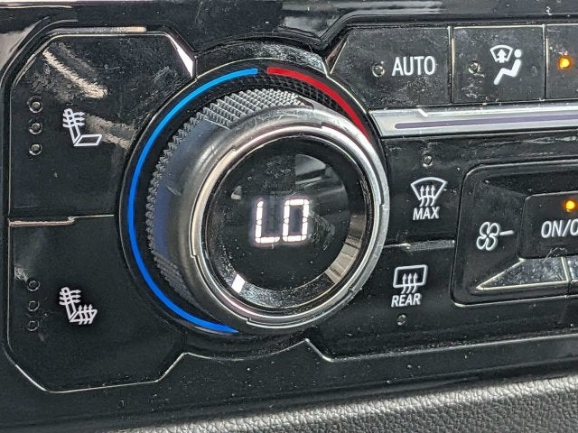 2024 Chevrolet Silverado 1500 LT LT1