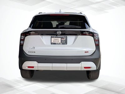 2025 Nissan Kicks SR