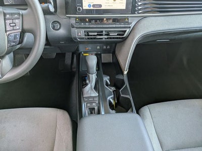 2025 Toyota Camry LE