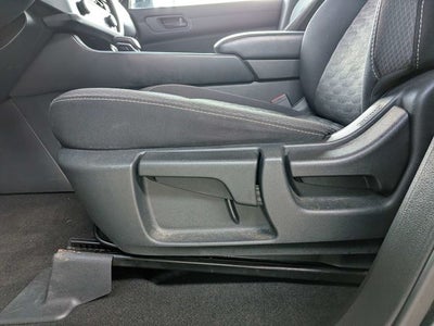 2023 Nissan Pathfinder S