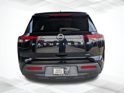 2023 Nissan Pathfinder S