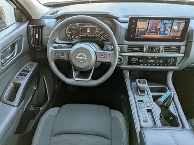 2026 Nissan Pathfinder S