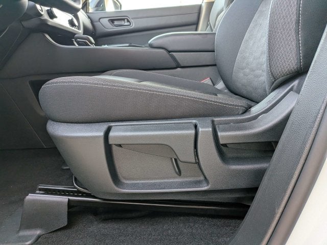 2026 Nissan Pathfinder S