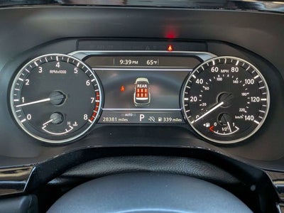 2025 Nissan Pathfinder SV