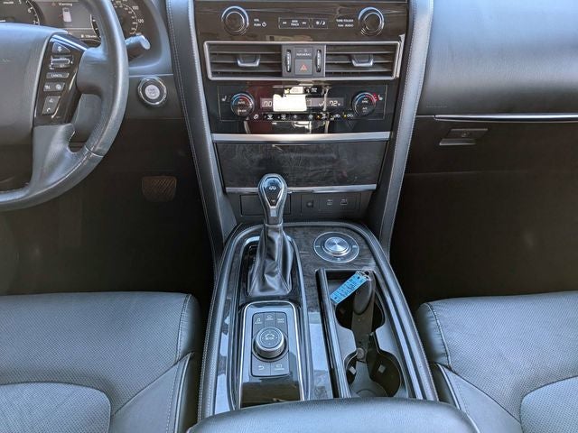 2023 INFINITI QX80 LUXE