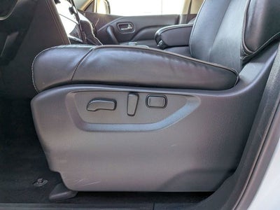2023 INFINITI QX80 LUXE