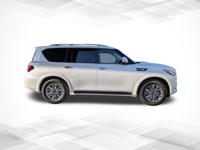 2023 INFINITI QX80 LUXE