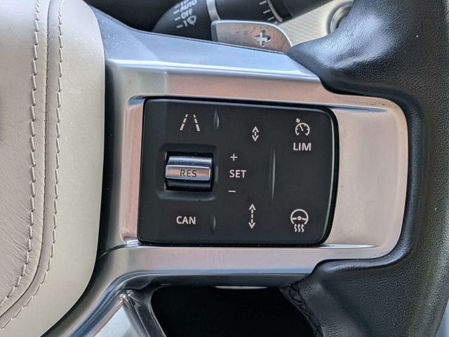 2023 Land Rover Discovery HSE R-Dynamic