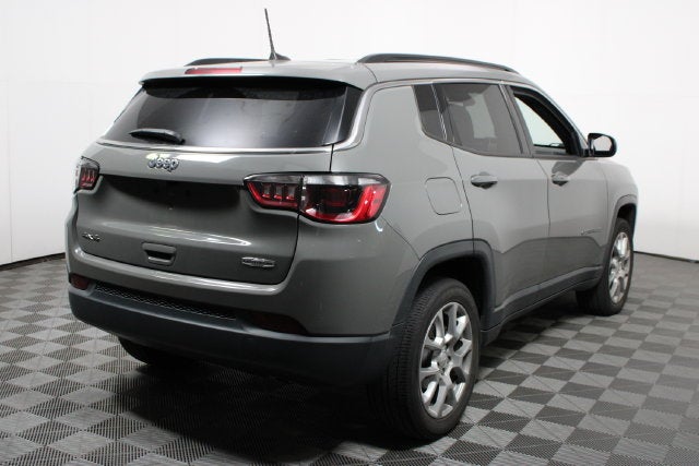 2023 Jeep Compass Latitude Lux