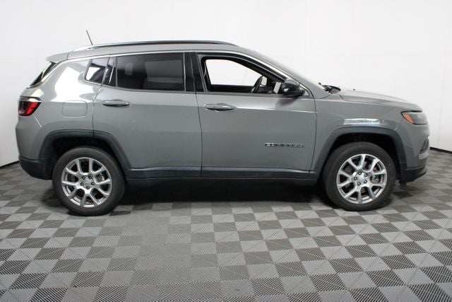 2023 Jeep Compass Latitude Lux