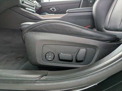 2025 BMW 3 Series 330i xDrive