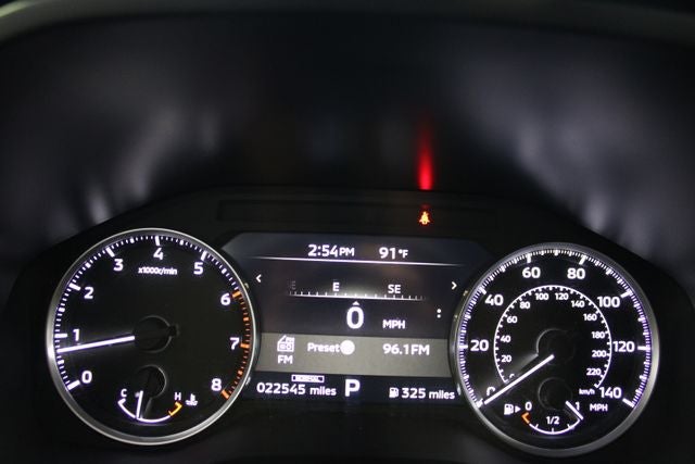 2025 Mitsubishi Outlander ES