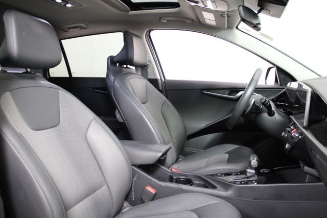 2023 Kia Niro EX Touring