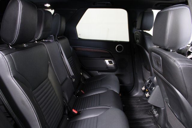 2023 Land Rover Discovery S R-Dynamic