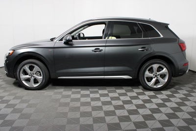 2022 Audi Q5 45 S line Prestige quattro