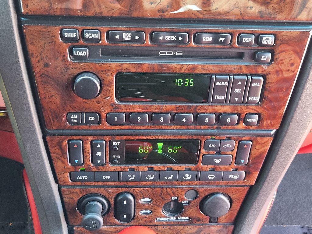 2002 Ford Thunderbird w/Hardtop Premium