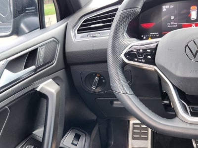 2024 Volkswagen Tiguan SE R-Line Black
