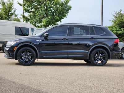 2024 Volkswagen Tiguan SE R-Line Black
