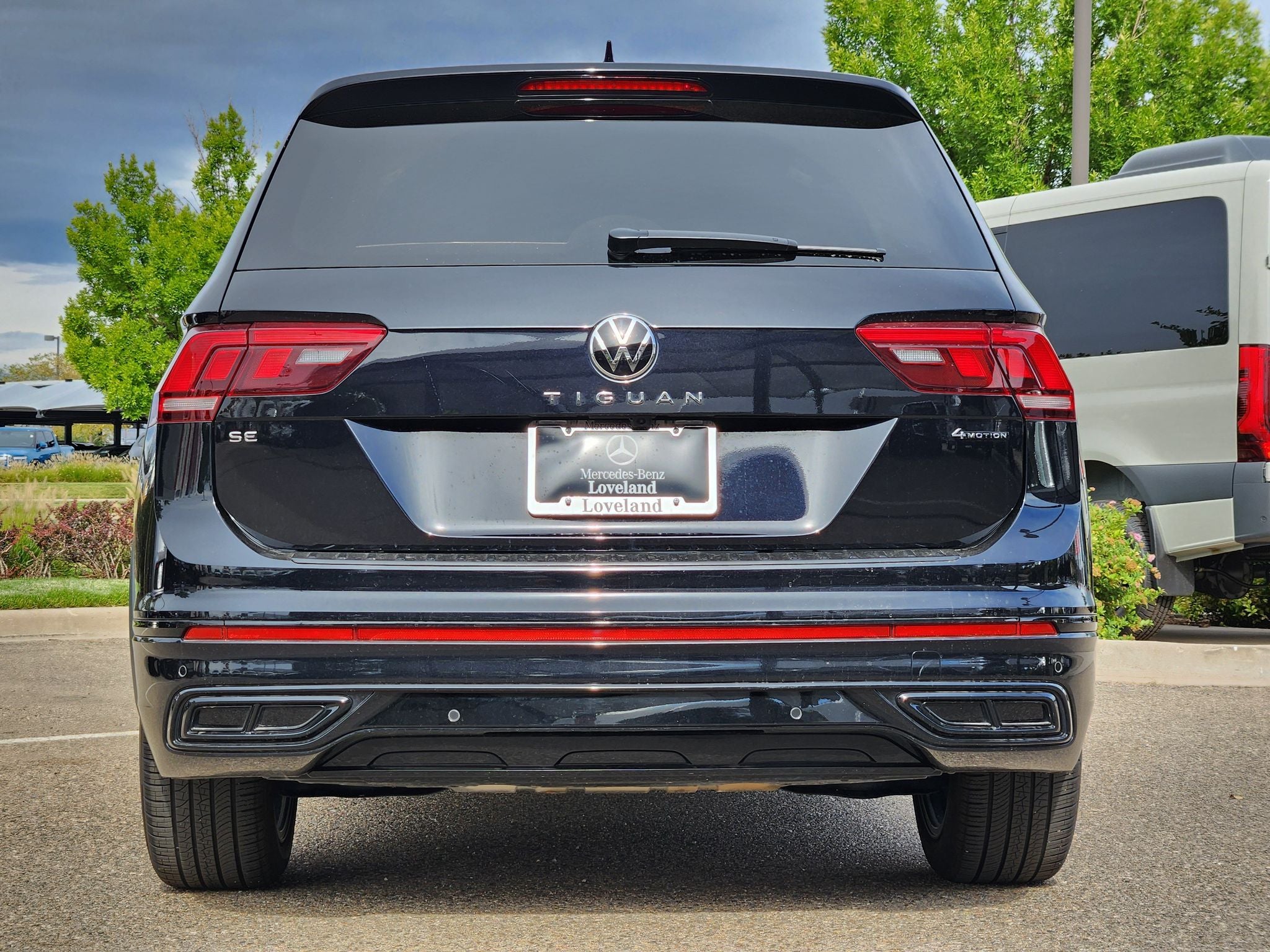 2024 Volkswagen Tiguan SE R-Line Black