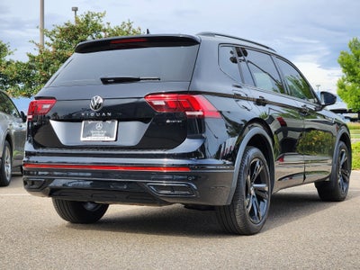 2024 Volkswagen Tiguan SE R-Line Black