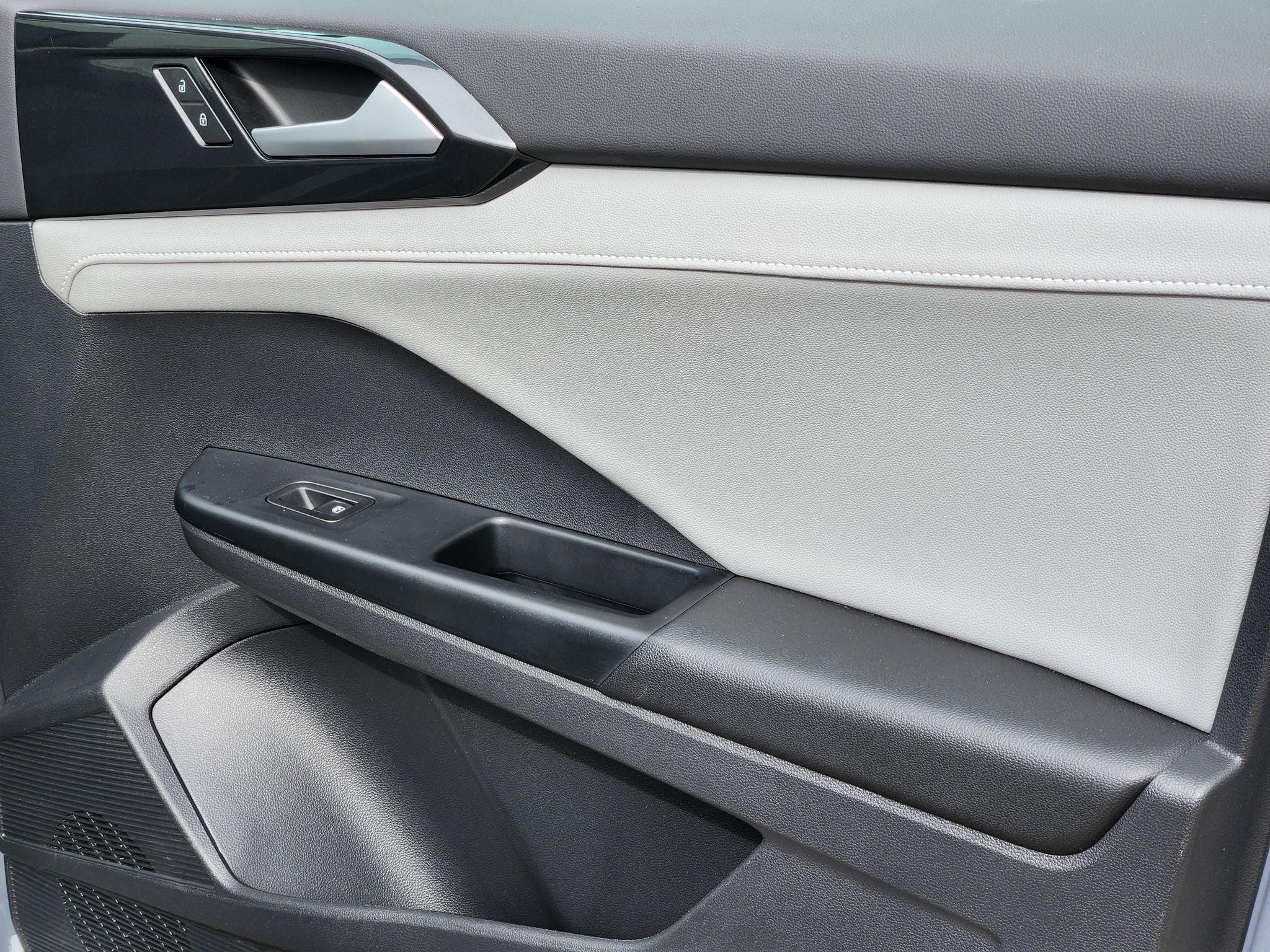 2022 Volkswagen Taos SEL