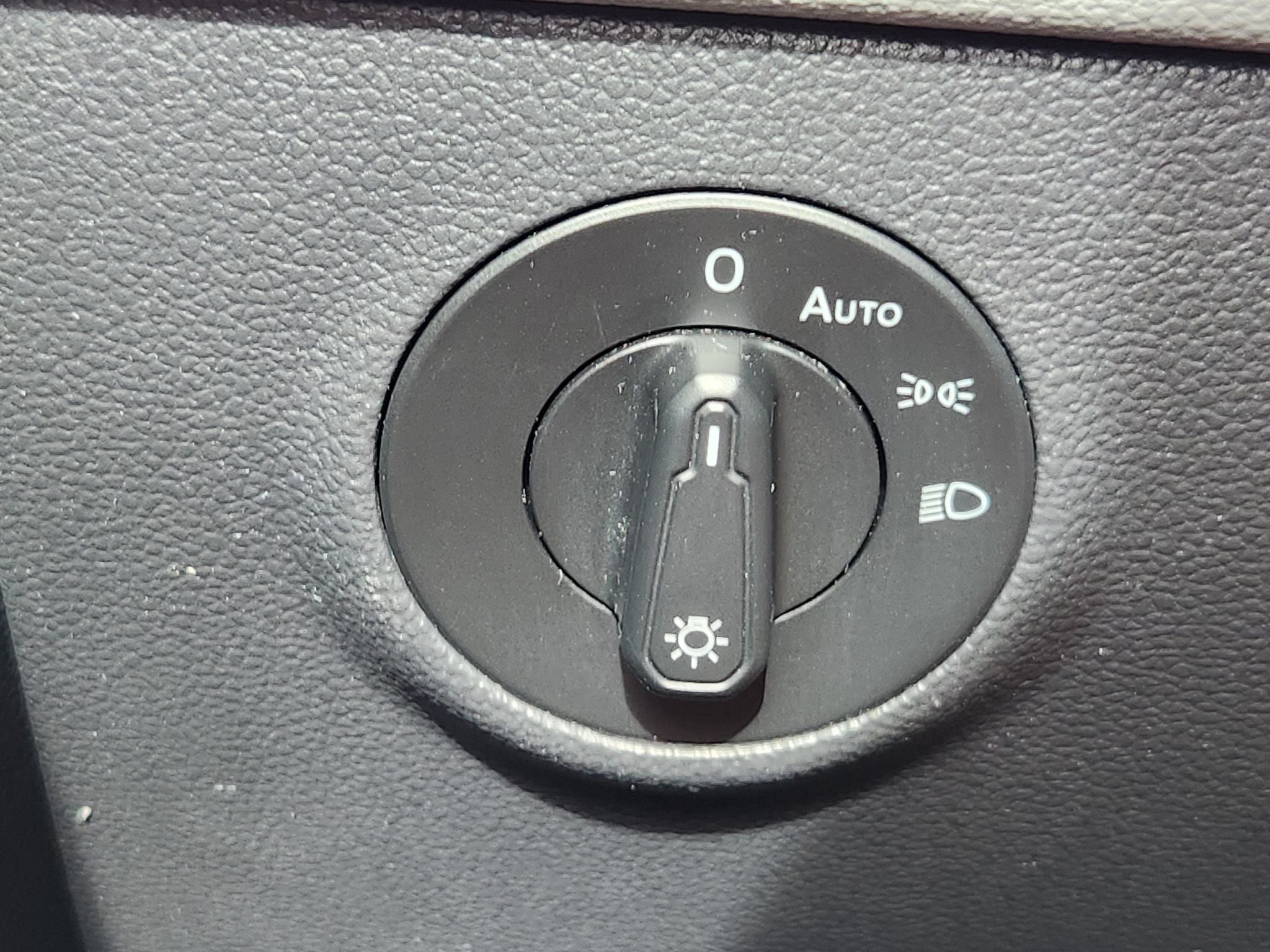 2022 Volkswagen Taos SEL