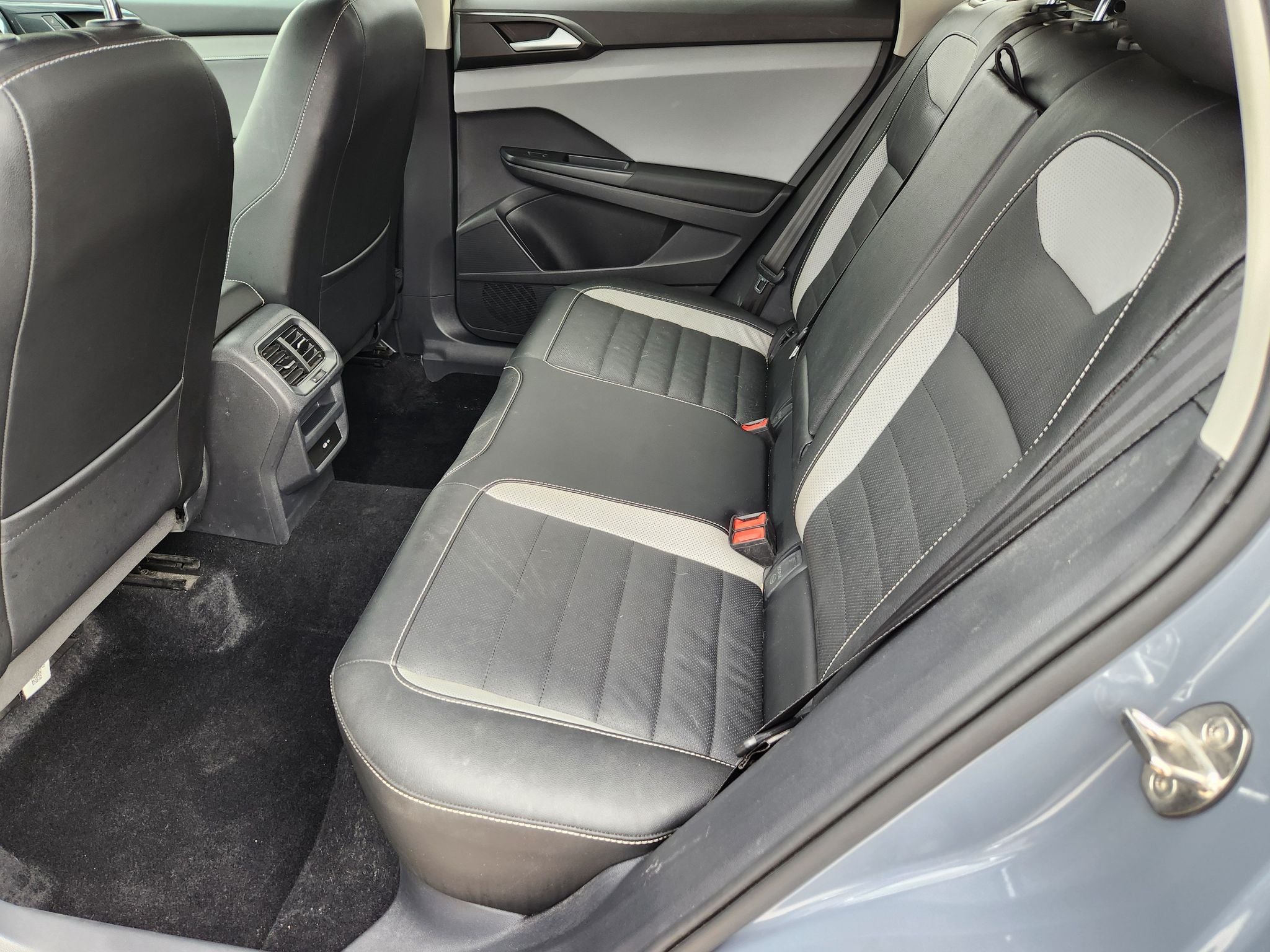 2022 Volkswagen Taos SEL