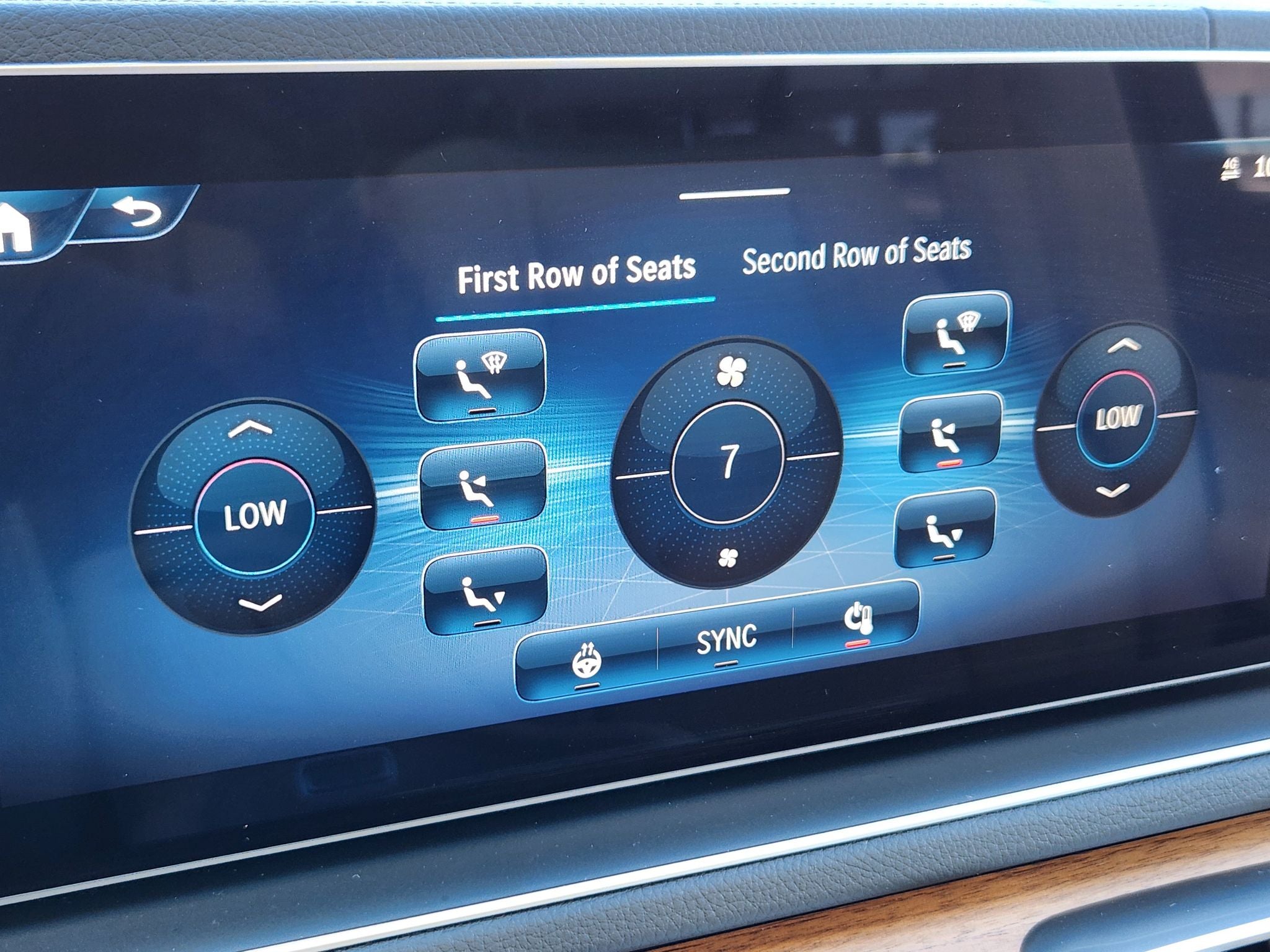 2026 Mercedes-Benz GLS 450 4MATIC®
