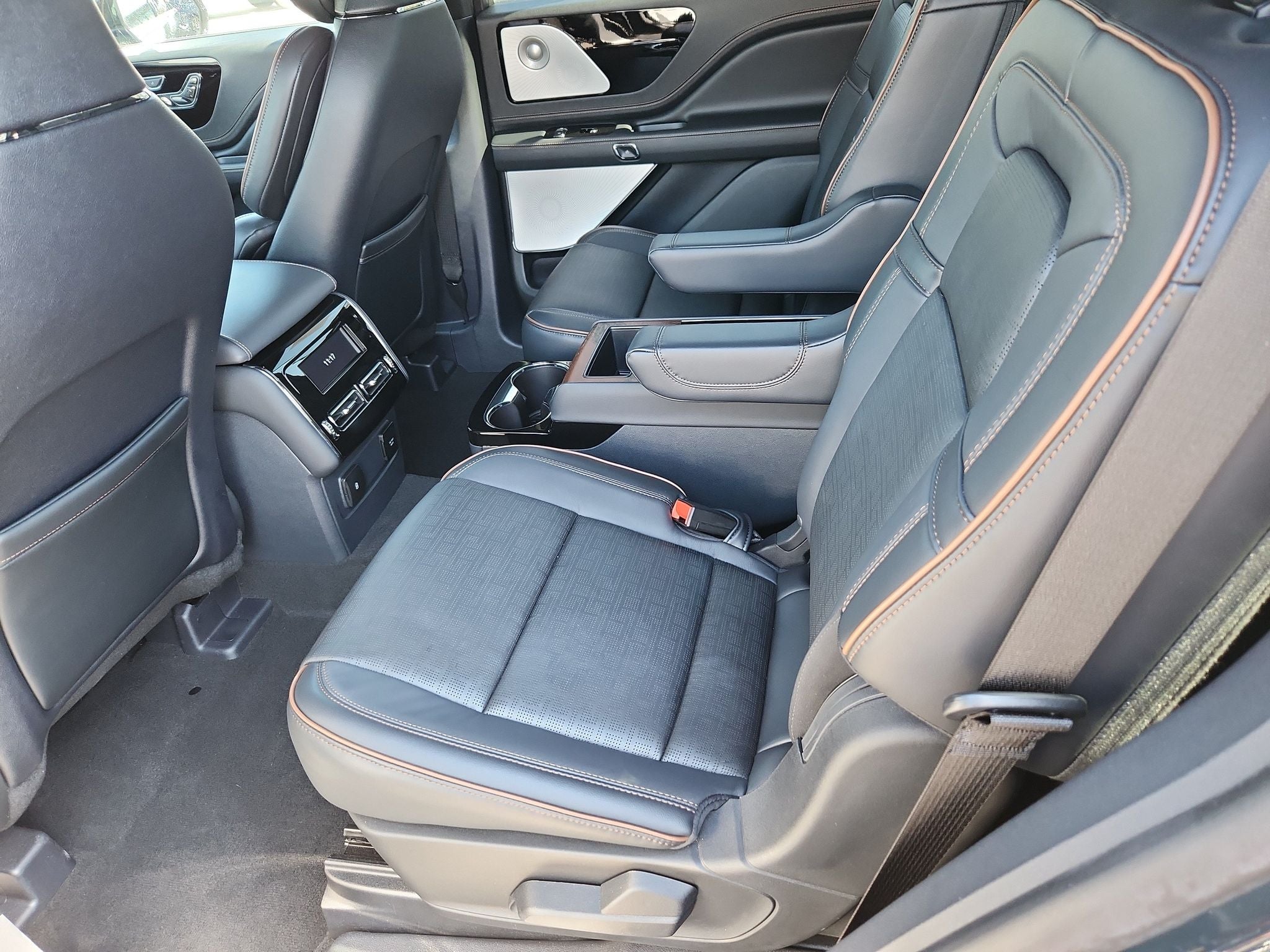 2025 Lincoln Aviator Black Label