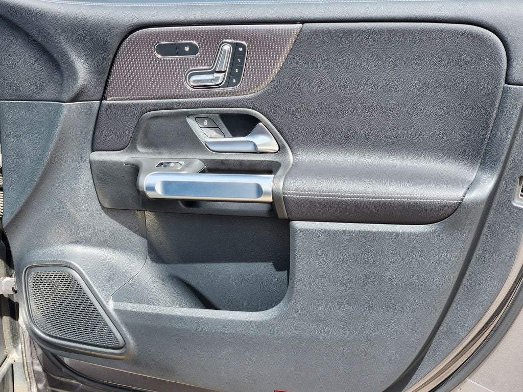 2022 Mercedes-Benz GLB 250 4MATIC®