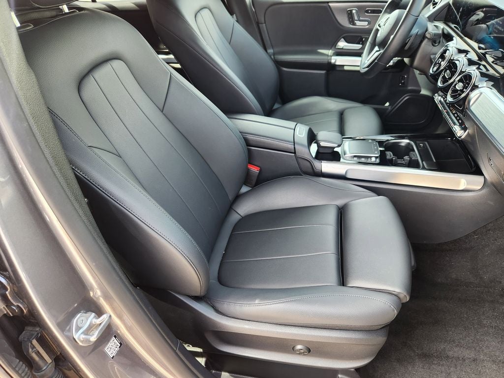 2022 Mercedes-Benz GLB 250 4MATIC®