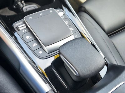 2022 Mercedes-Benz GLB 250 4MATIC®