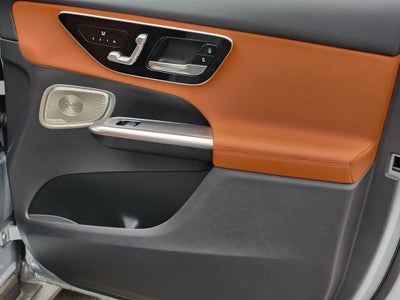 2026 Mercedes-Benz GLC 300
