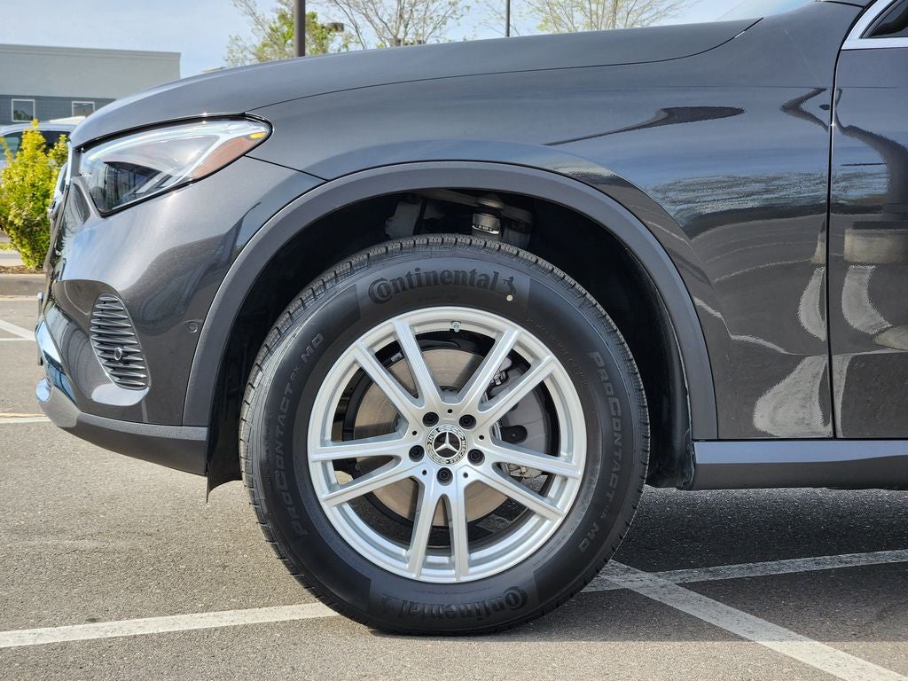 2026 Mercedes-Benz GLC 300