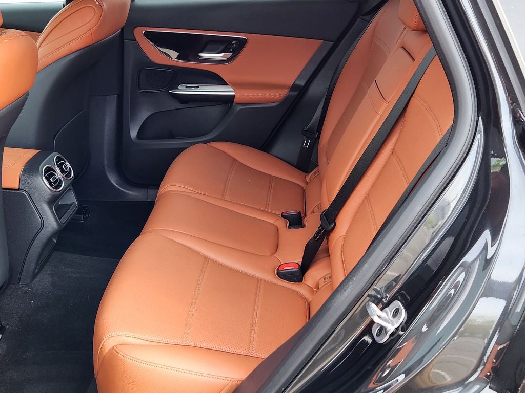2026 Mercedes-Benz GLC 300