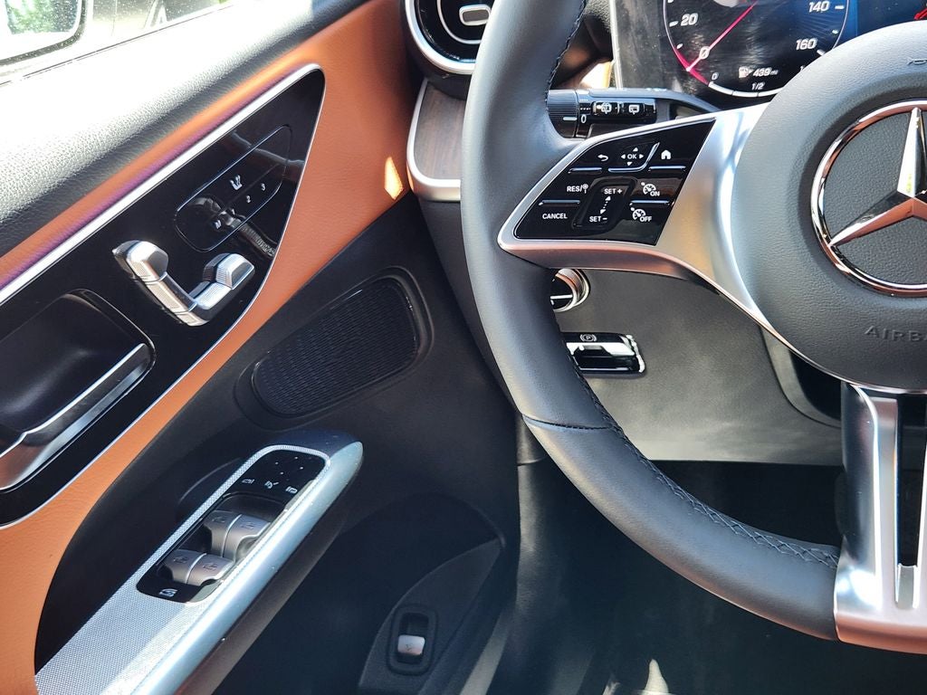 2026 Mercedes-Benz GLC 300