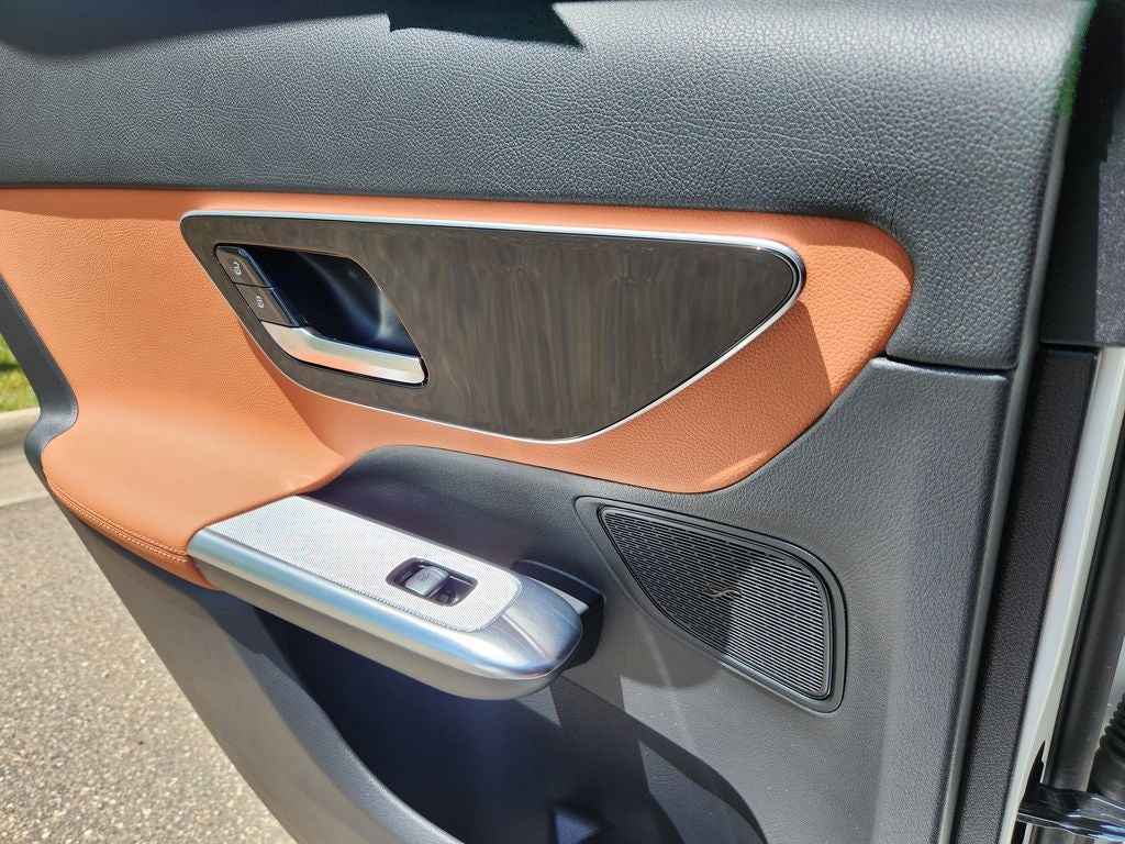 2026 Mercedes-Benz GLC 300