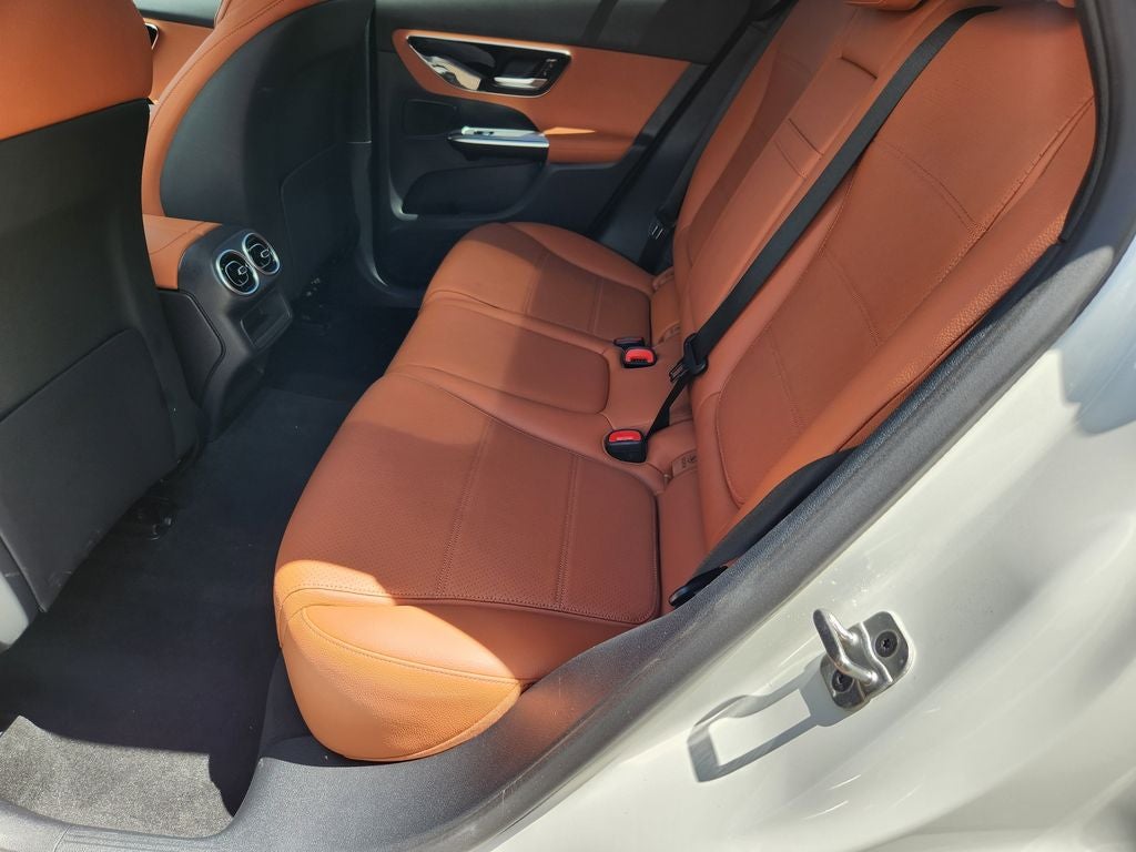 2026 Mercedes-Benz GLC 300