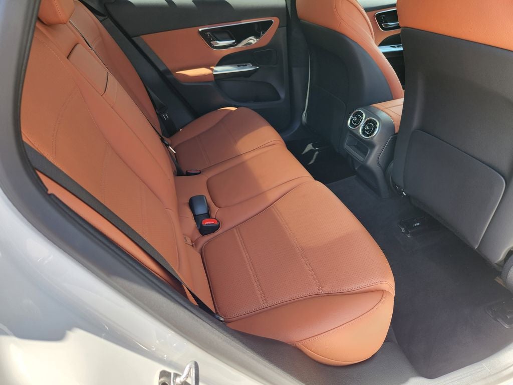 2026 Mercedes-Benz GLC 300