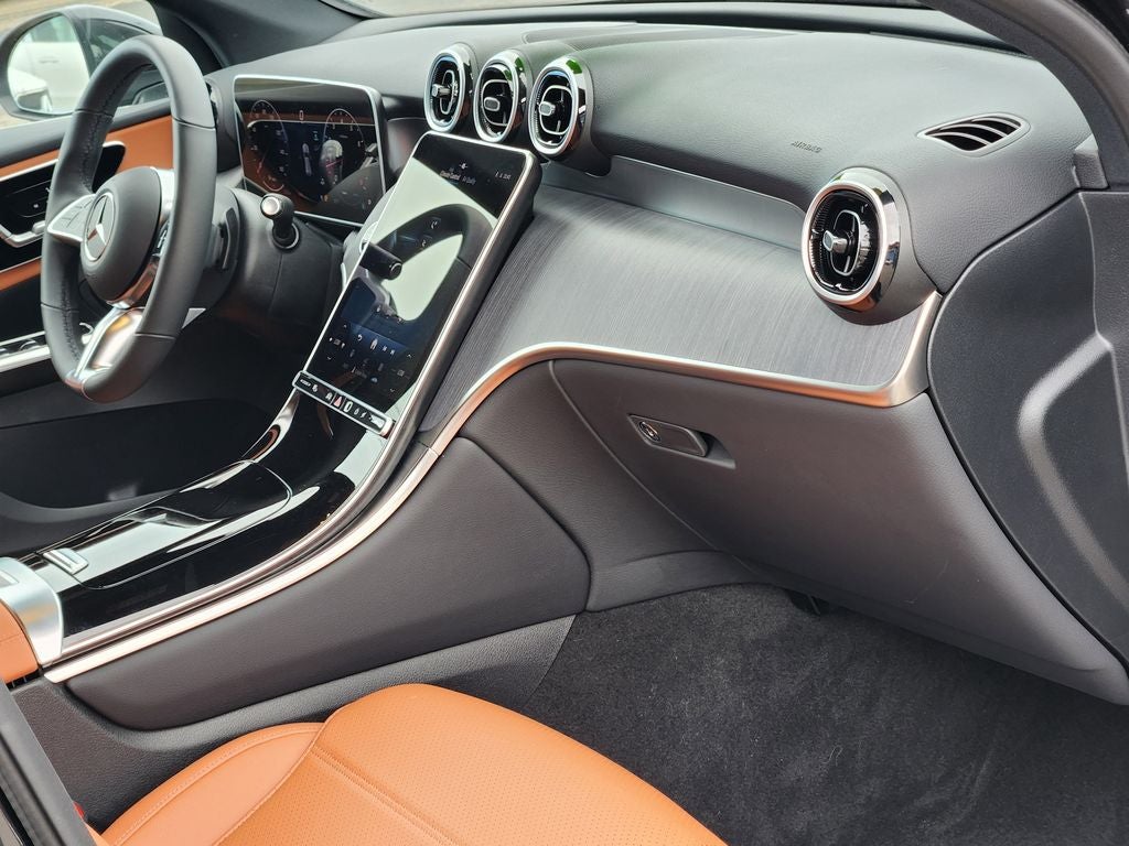 2026 Mercedes-Benz GLC 300