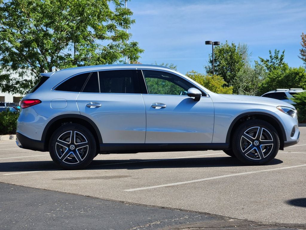 2026 Mercedes-Benz GLC 300