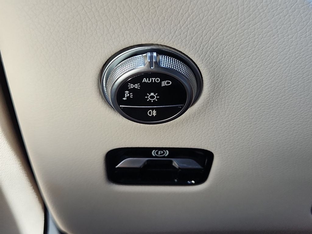 2026 Mercedes-Benz GLC 300