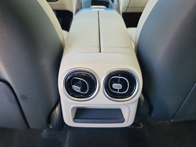 2026 Mercedes-Benz GLC 300