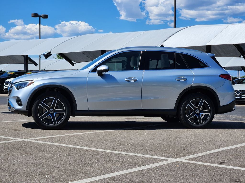 2026 Mercedes-Benz GLC 300