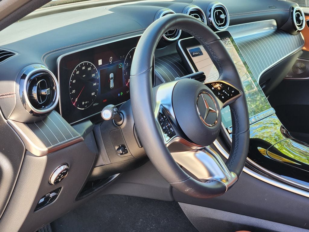 2024 Mercedes-Benz GLC 300