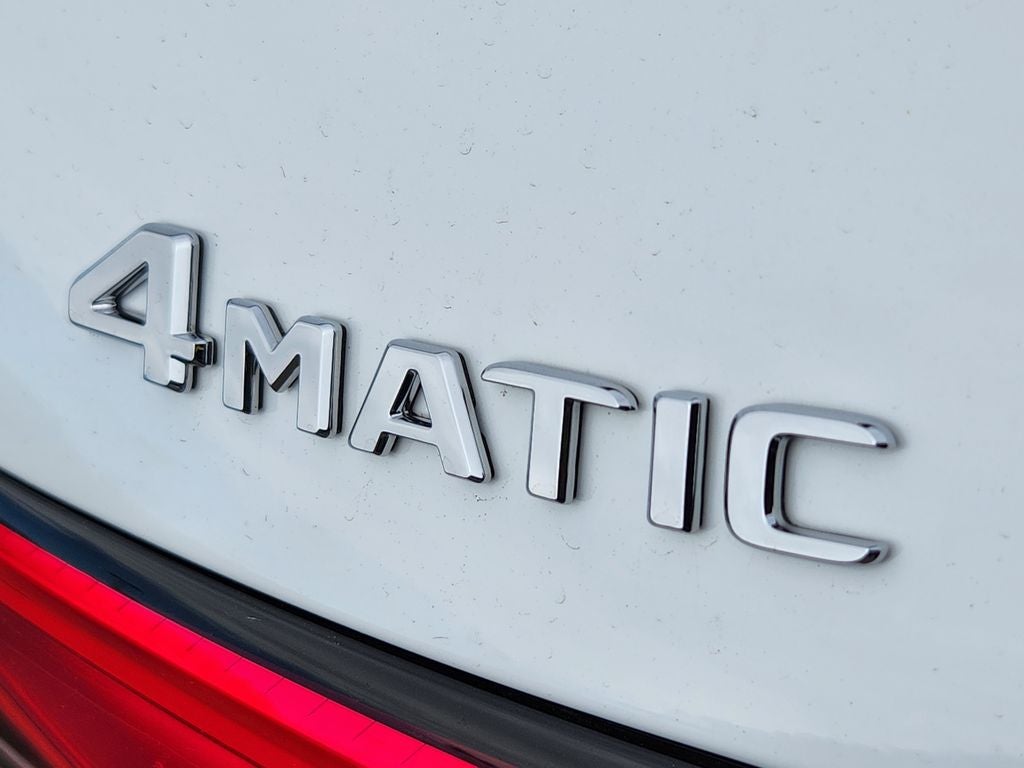 2026 Mercedes-Benz GLC 300